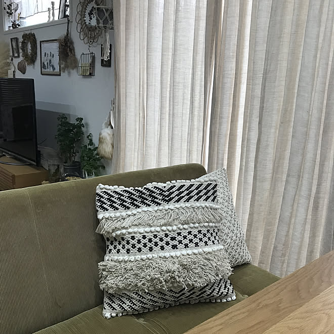 Nitori お値段以上ニトリ ダイニングテーブル リネンカーテン マクラメ などのインテリア実例 21 07 07 14 48 47 Roomclip ルームクリップ