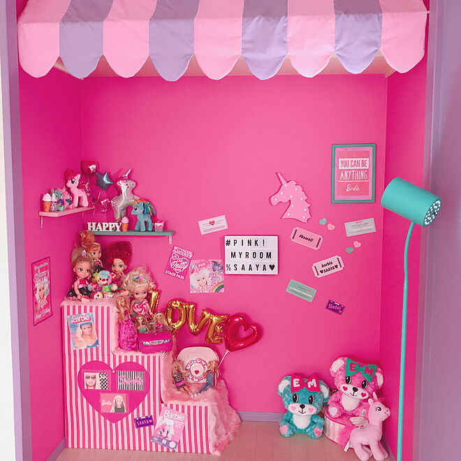 アメリカンポップ 壁紙 バービー 子供部屋 Barbie などのインテリア実例 18 02 21 17 39 03 Roomclip ルームクリップ