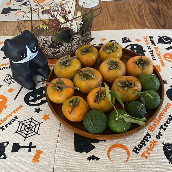 ツボ押しグッズ 100均 アンティーク雑貨 ハロウィン 秋色インテリア などのインテリア実例 21 10 15 08 59 44 Roomclip ルームクリップ ツボ押しグッズ 100均 アンティーク雑貨 ハロウィン 秋色インテリア などのインテリア実例 21 10 15 08 59 44 Roomclip ルームクリップ