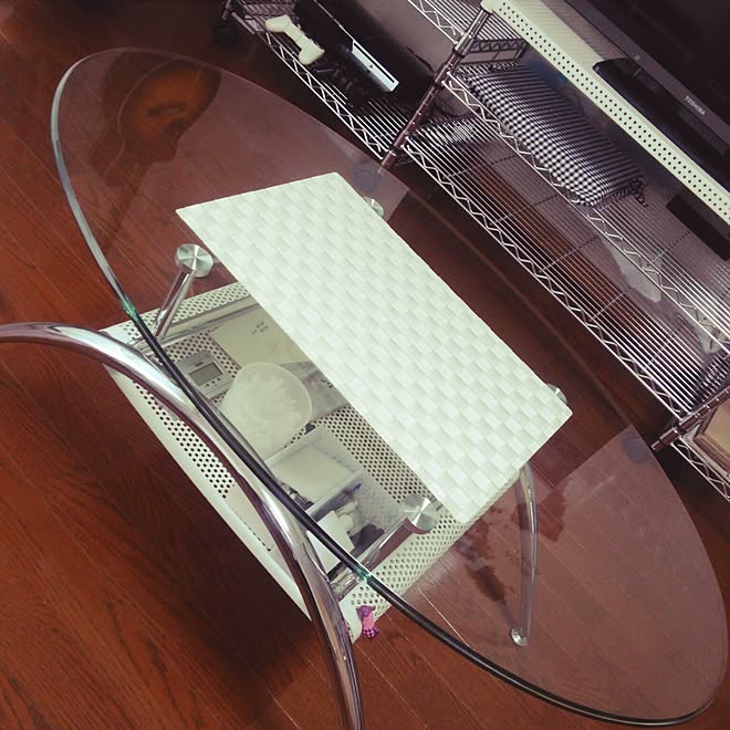 机 ニトリ 100均 ダイソー ガラステーブル などのインテリア実例 16 09 03 11 46 59 Roomclip ルームクリップ