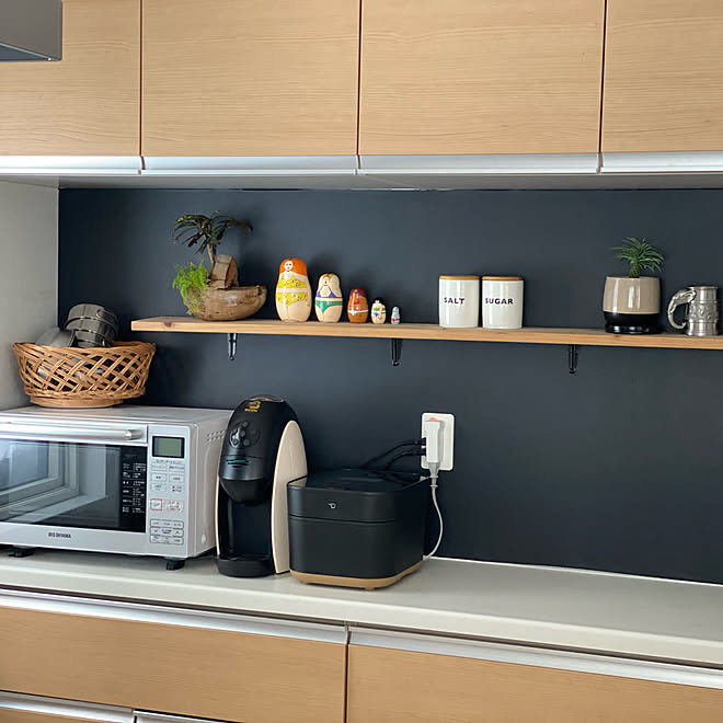 ブラック家電 ブラックインテリア 壁紙 象印stan Diy棚 などのインテリア実例 22 02 10 10 39 02 Roomclip ルームクリップ