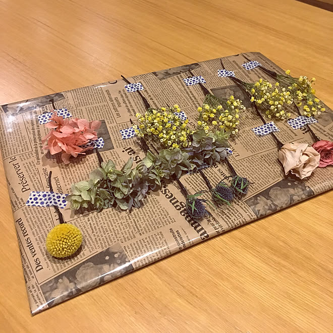 七五三 髪飾り 七五三 ドライフラワー髪飾り ドライフラワー 机 などのインテリア実例 18 11 27 21 34 15 Roomclip ルームクリップ