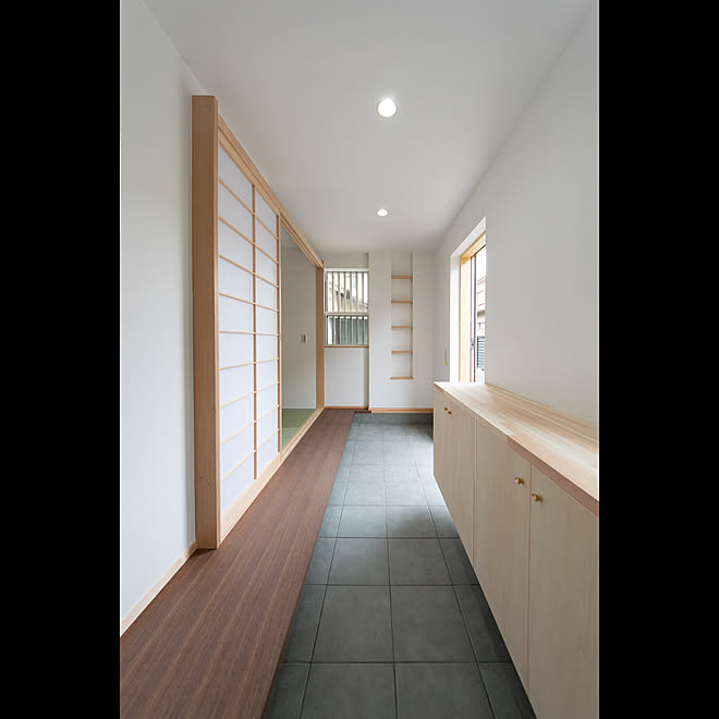 玄関 入り口 和モダン 障子 土間のインテリア実例 19 06 28 15 43 18 Roomclip ルームクリップ 玄関 入り口 和モダン 障子 土間のインテリア実例 19 06 28 15 43 18 Roomclip ルームクリップ