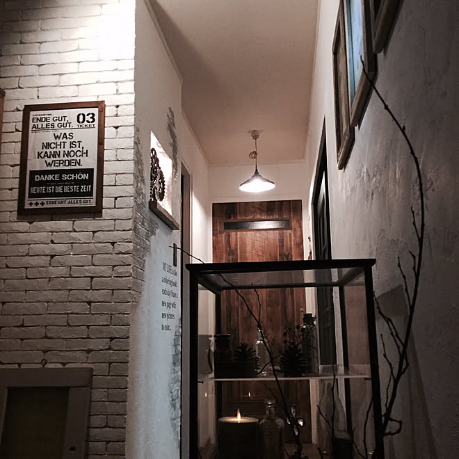 玄関 入り口 ニッチdiy 漆喰 発泡スチロールレンガ 漆喰壁diy などのインテリア実例 18 06 02 12 07 10 Roomclip ルームクリップ