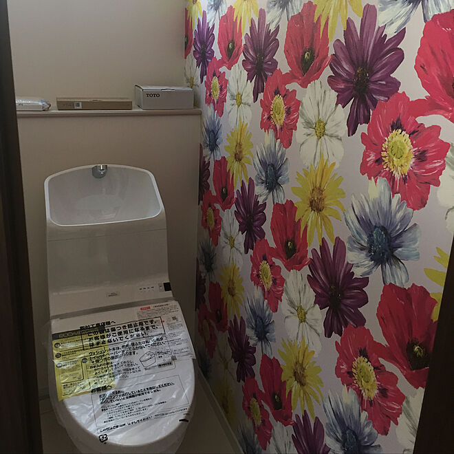 バス トイレ おきにいり 派手な壁紙 花柄壁紙のインテリア実例 18 03 04 14 14 47 Roomclip ルームクリップ
