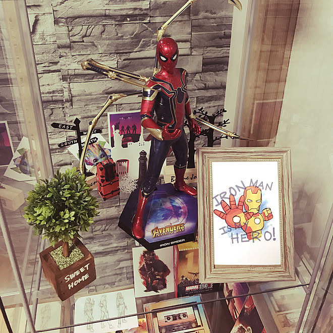 雑貨 一人暮らし スパイダーマン おしゃれ アベンジャーズ などのインテリア実例 19 07 13 23 41 31 Roomclip ルームクリップ