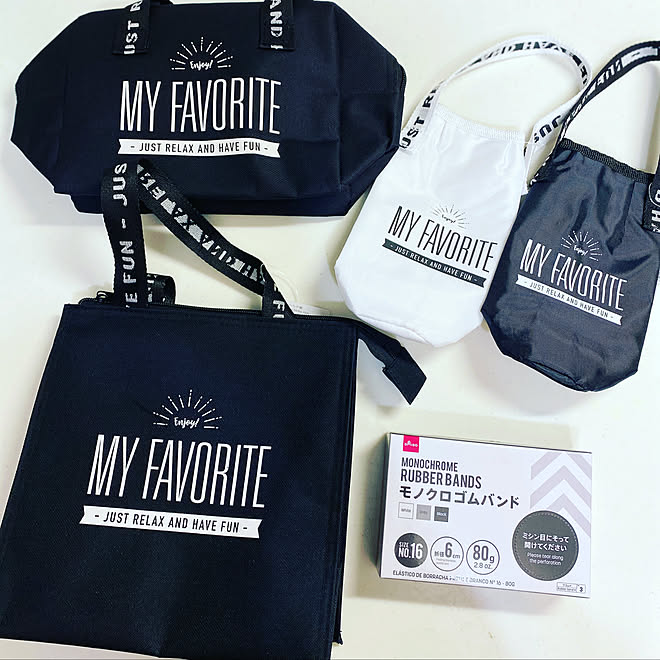 モノトーン 100均 ランチバッグ ダイソー Daiso などのインテリア実例 01 28 36 48 Roomclip ルームクリップ