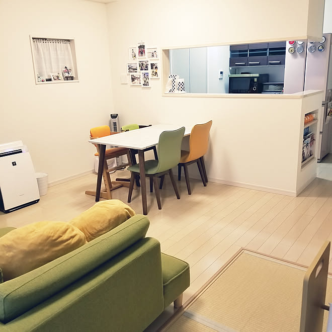 リビング/RoomClipドラマ化/2018.8.26/★本日3枚目の投稿★/こどもと暮らす&hellip;などのインテリア実例 201808