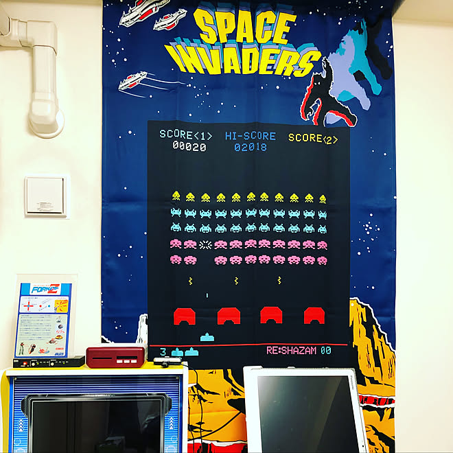 壁 天井 ゲーセンのインテリア実例 18 10 08 02 32 06 Roomclip ルームクリップ
