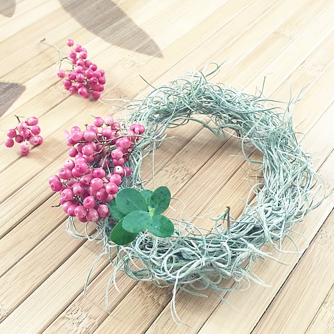 リビング リース ユーカリ ウスネオイデス ペッパーベリー などのインテリア実例 15 06 09 10 43 30 Roomclip ルームクリップ