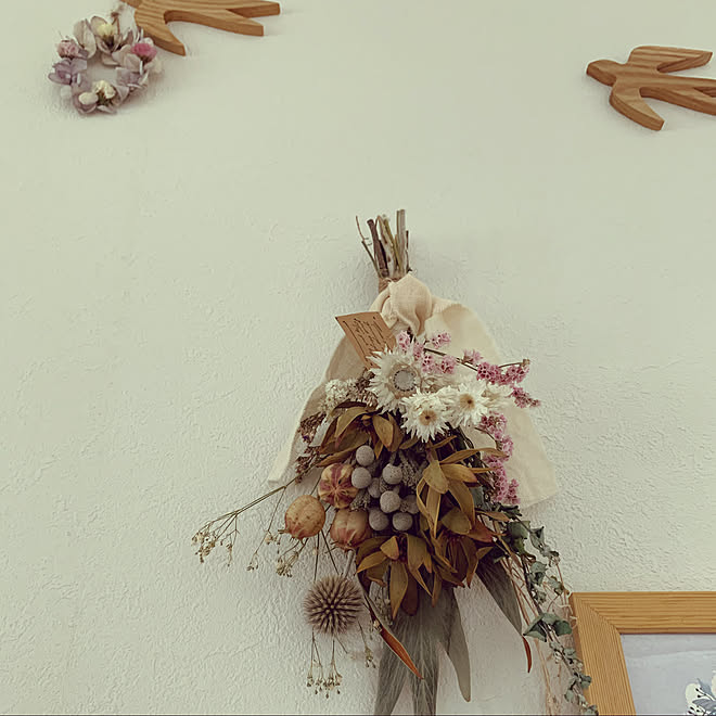 バードオブジェ ニュアンスカラー ドライフラワーのある暮らし ドライフラワー リビングのインテリア実例 21 05 15 11 03 01 Roomclip ルームクリップ
