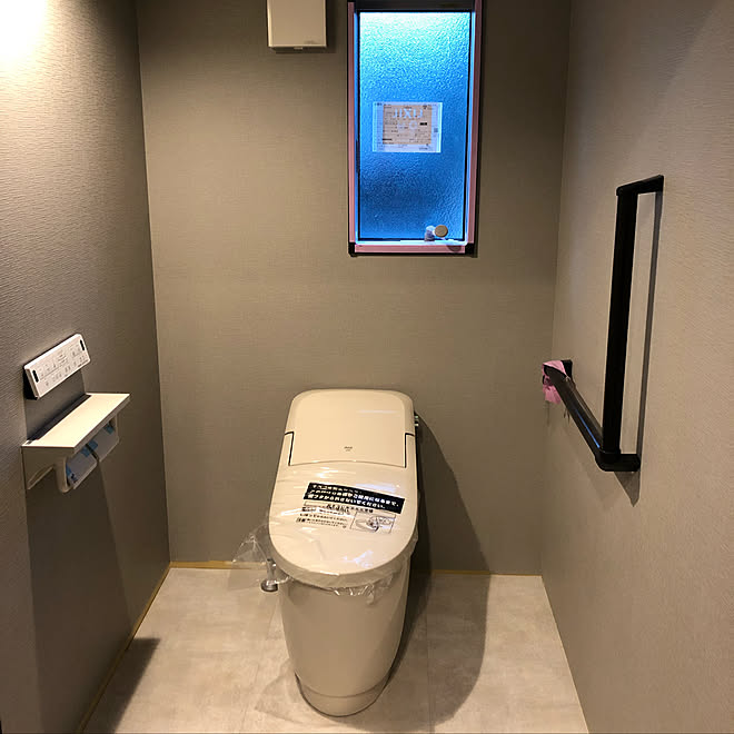 バス トイレ サンゲツフロアタイル バリアフリー住宅 新築建築中 新築一戸建て などのインテリア実例 19 02 06 18 29 54 Roomclip ルームクリップ