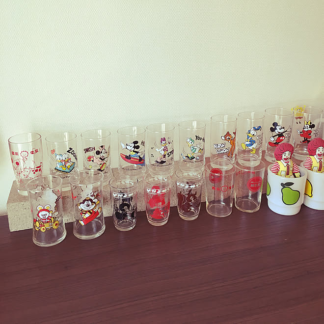 棚 にこにこぷん レトロミッキー スワンキーグラス 牛乳コップ などのインテリア実例 18 04 22 14 03 13 Roomclip ルームクリップ