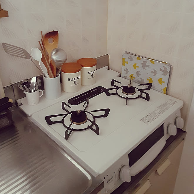 キッチン ２ldkアパート ガスコンロ ガスコンロ隙間カバーのインテリア実例 09 11 18 49 41 Roomclip ルームクリップ