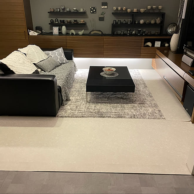 間接照明 北欧 リメイク モノトーン シンプルモダン などのインテリア実例 21 12 27 16 15 32 Roomclip ルームクリップ