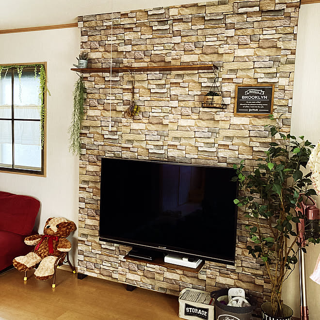 壁掛けテレビ ディアウォール Diy レンガ調壁紙 ドライフラワー フェイクグリーン などのインテリア実例 21 03 02 15 35 01 Roomclip ルームクリップ 壁掛けテレビ ディアウォール Diy レンガ調壁紙 ドライフラワー フェイクグリーン などのインテリア実例 21 03 02 15 35 01 Roomclip ルームクリップ