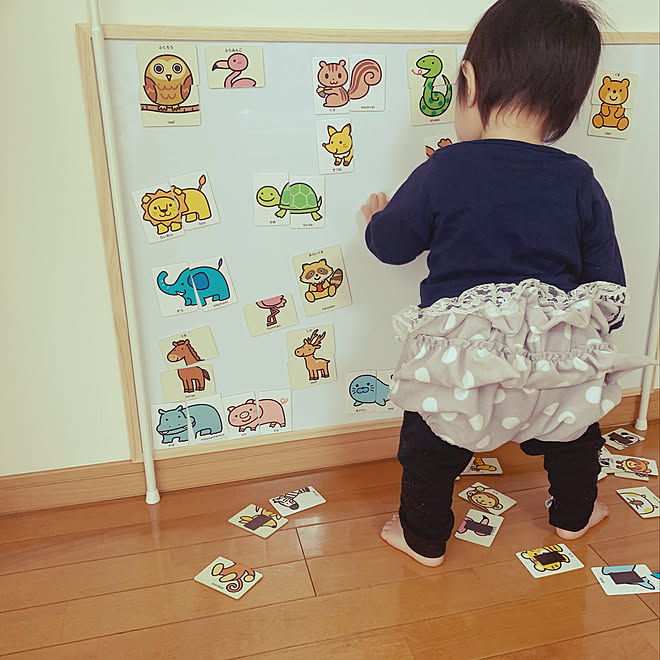 コロナが早く終息しますように 突っ張り棒 絵合わせカード マグネット ホワイトボード などのインテリア実例 04 22 16 28 49 Roomclip ルームクリップ