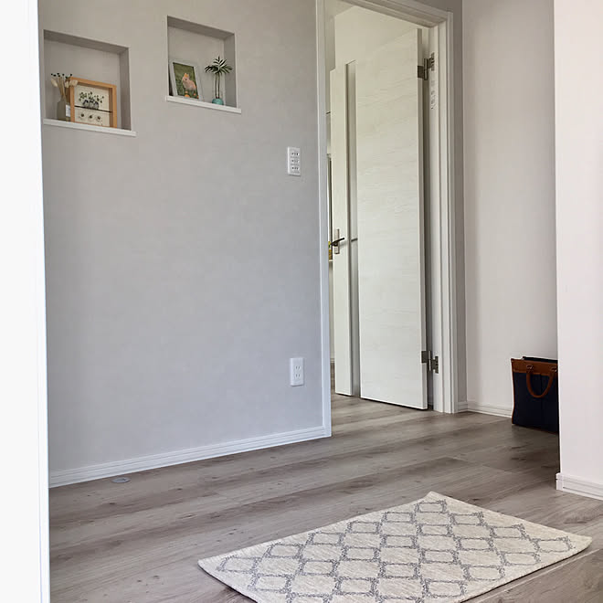 玄関 入り口 玄関マット 玄関ホール ホワイトオーク床 グレー などのインテリア実例 18 07 14 17 23 10 Roomclip ルームクリップ