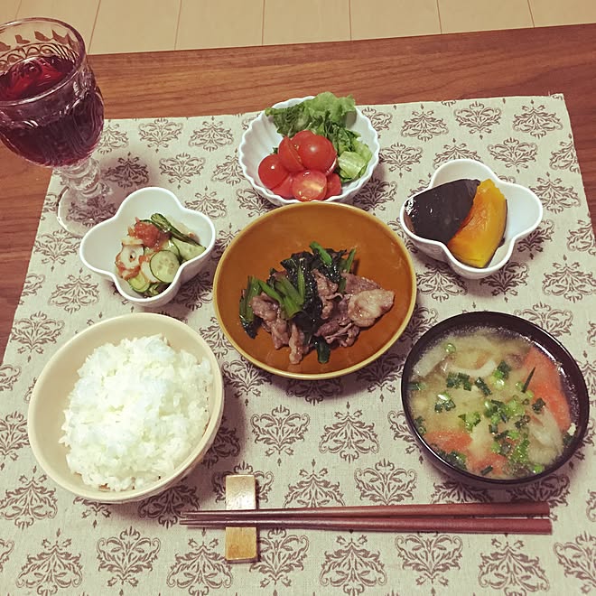机 一人暮らし ひとりご飯 今日の夜ごはん セリア などのインテリア実例 16 03 27 21 39 40 Roomclip ルームクリップ