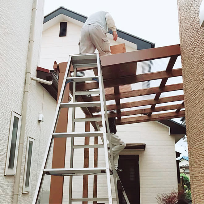 義父の手作り 大工仕事 玄関前スペース 屋根 Diy などのインテリア実例 21 08 19 15 46 50 Roomclip ルームクリップ