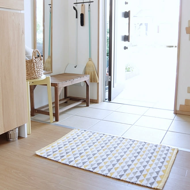 玄関 入り口 玄関マット カインズホーム 北玄関 狭い玄関 などのインテリア実例 19 10 15 22 00 44 Roomclip ルームクリップ 玄関 入り口 玄関マット カインズホーム 北玄関 狭い玄関 などのインテリア実例 19 10 15 22 00 44 Roomclip ルームクリップ