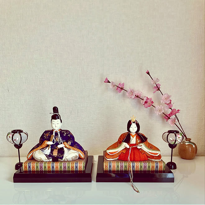 フェイクフラワー 桃の花 雛人形飾りました 雛人形 ひな人形 などのインテリア実例 22 02 14 13 03 40 Roomclip ルームクリップ