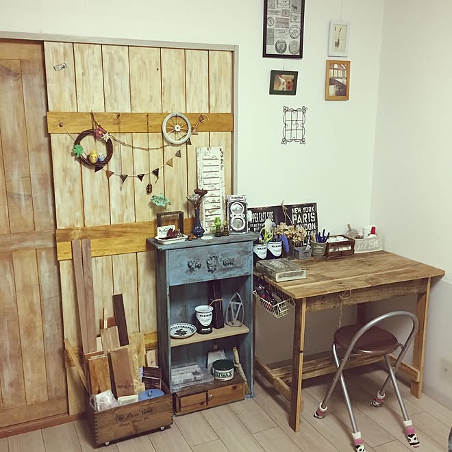 机/板壁/100均/ダイソー/DIY...などのインテリア実例 - 2017-05-21 21:09:49