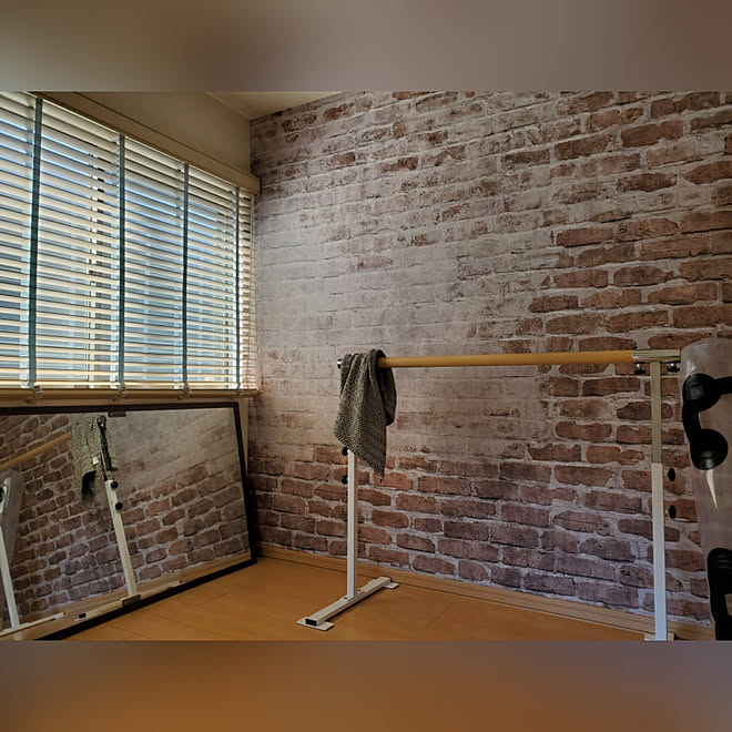 壁 天井 海外風インテリア Diy 壁紙 サイズオーダー などのインテリア実例 22 03 02 18 43 45 Roomclip ルームクリップ