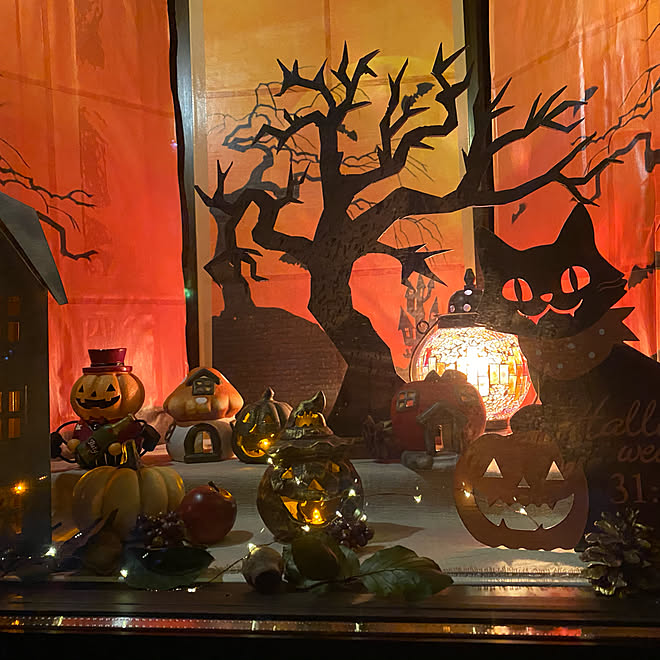 フェアリーライト リンゴのお家 キノコのお家 ナチュラルキッチン ウィンドウディスプレイ などのインテリア実例 10 21 18 58 44 Roomclip ルームクリップ