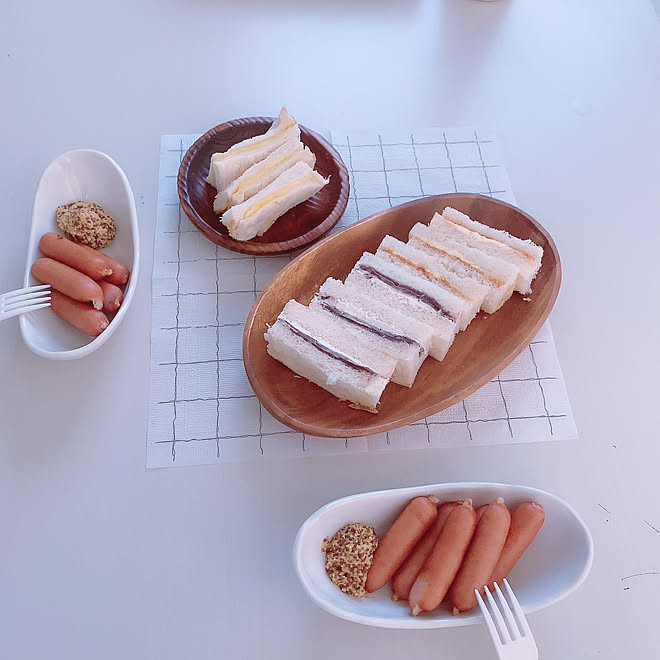 こどもと暮らす ダイソーのペーパーナプキン サンドイッチ 朝ごはん 朝食 などのインテリア実例 21 03 15 10 10 47 Roomclip ルームクリップ