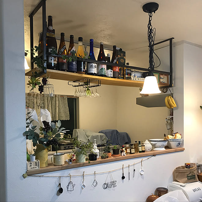 ドールハウス アイアンフレーム棚 プチ観葉植物 キッチンカウンター上の棚diy キッチンカウンター などのインテリア実例 19 05 21 22 26 18 Roomclip ルームクリップ