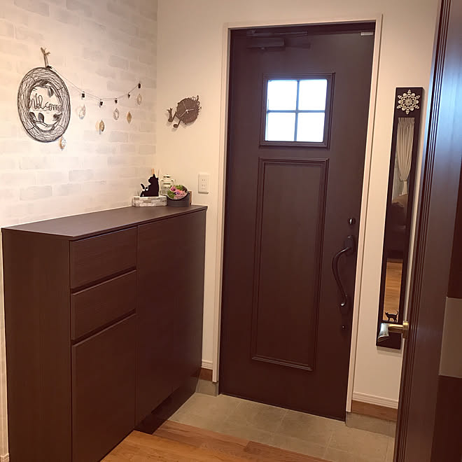 玄関 玄関ドア 白レンガ壁紙 アクセントクロス みぃポイントのインテリア実例 18 08 25 07 54 04 Roomclip ルームクリップ 玄関 玄関ドア 白レンガ壁紙 アクセントクロス みぃポイントのインテリア実例 18 08 25 07 54 04 Roomclip ルームクリップ