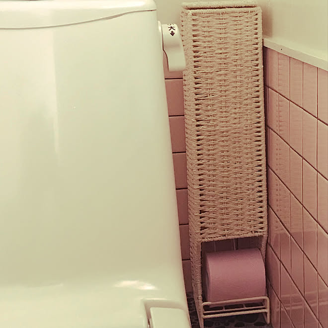 バス トイレ トイレ収納 ニトリトイレットペーパー収納 築40年以上の昭和なお家 ニトリ などのインテリア実例 19 01 26 11 29 34 Roomclip ルームクリップ