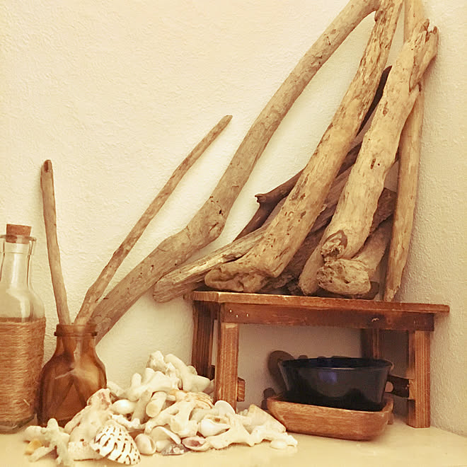 玄関 入り口 流木ディスプレイ 流木オブジェ 流木 流木アート などのインテリア実例 17 11 04 03 45 04 Roomclip ルームクリップ