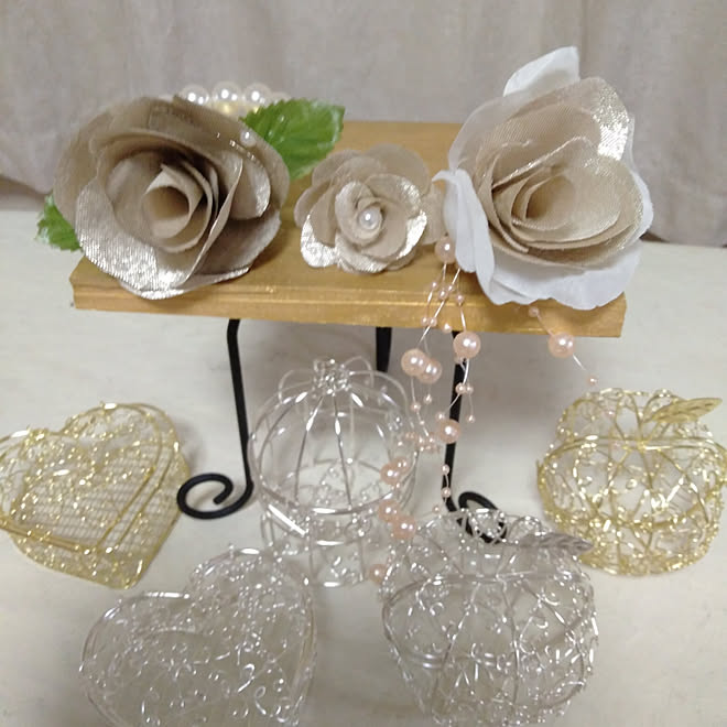 リビング 手作り バラ大好き いつもイイねありがとうございます パールビーズ などのインテリア実例 19 12 30 19 55 35 Roomclip ルームクリップ