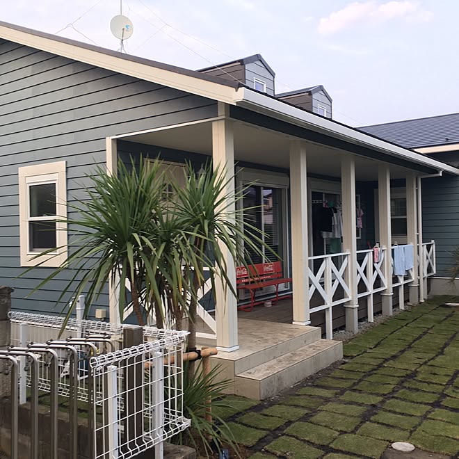 玄関 入り口 カリフォルニア 西海岸 アメリカン 観葉植物 などのインテリア実例 16 07 06 08 11 57 Roomclip ルームクリップ