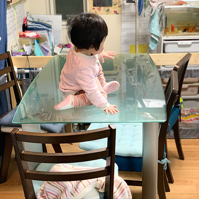 娘が来る ダイニングテーブルの上 ダイニングテーブル 赤ちゃんのいる暮らし 1歳長女 などのインテリア実例 21 01 28 13 52 51 Roomclip ルームクリップ