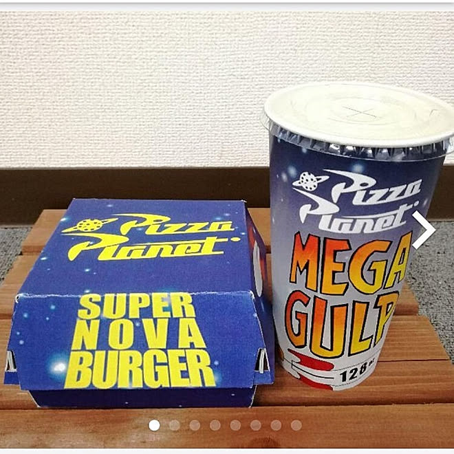 部屋全体 ハンドメイド トイストーリー アルのトイバーン サニーサイド などのインテリア実例 08 09 06 55 54 Roomclip ルームクリップ 部屋全体 ハンドメイド トイストーリー アルのトイバーン サニーサイド などのインテリア実例 08 09 06 55 54 Roomclip ルームクリップ