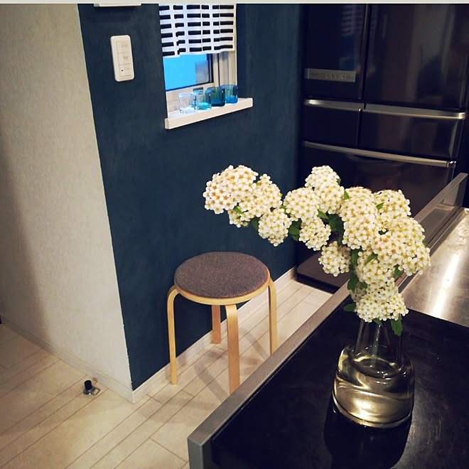 バス トイレ 花を飾る Ikeaの椅子 イッタラ Kivi ホルムガード フローラ などのインテリア実例 18 04 25 08 49 50 Roomclip ルームクリップ バス トイレ 花を飾る Ikeaの椅子 イッタラ Kivi ホルムガード フローラ などのインテリア実例 18 04 25 08 49 50 Roomclip ルームクリップ