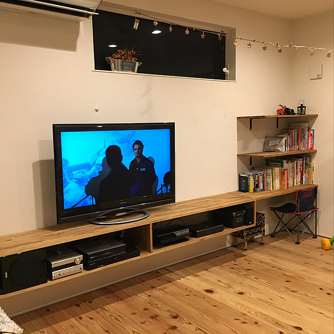棚/浮かせる化/本棚/TVボード/DIY&hellip;などのインテリア実例 20180711 001506 ｜ RoomClip（ルームクリップ）