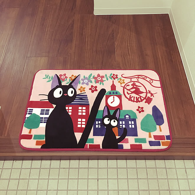 玄関 入り口 玄関マット ジジ 魔女の宅急便 一人暮らし などのインテリア実例 18 03 11 19 41 18 Roomclip ルームクリップ