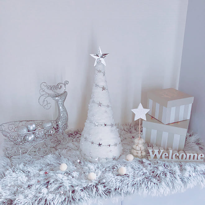 ホワイトクリスマス/クリスマス/子供4人/こどものいる暮らし/ホワイト×シルバー...などのインテリア実例 - 2019-11-13 21:05:09