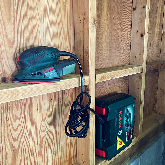 マルチサンダー Bosch ガレージ 車庫 ガレージ改造計画 などのインテリア実例 08 10 19 12 52 Roomclip ルームクリップ