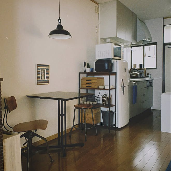 シンプルライフ 古い賃貸 暮らしを楽しむ 古いアパート 一人暮らしインテリア などのインテリア実例 21 11 01 08 57 05 Roomclip ルームクリップ シンプルライフ 古い賃貸 暮らしを楽しむ 古いアパート 一人暮らしインテリア などのインテリア実例 21 11 01 08 57 05 Roomclip ルームクリップ