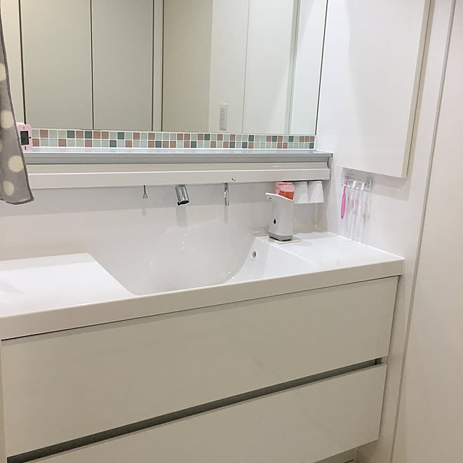 洗面台 Lc洗面 Lixil ホワイト バス トイレ などのインテリア実例 19 01 22 19 00 42 Roomclip ルームクリップ