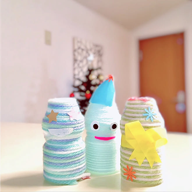 ヤクルト容器 工作 毛糸 みて頂き有難うございます 机のインテリア実例 11 26 15 43 14 Roomclip ルームクリップ