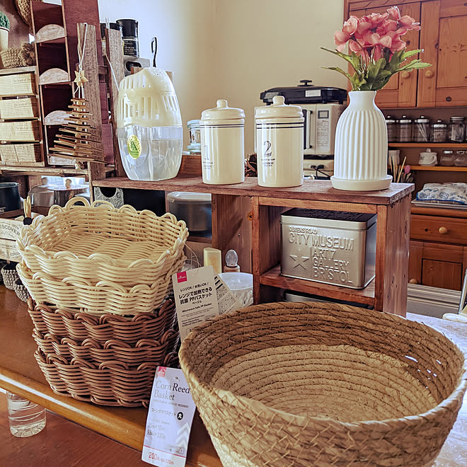 リビング ダイソー カゴ バスケット Ppバスケット などのインテリア実例 21 11 24 16 28 54 Roomclip ルームクリップ