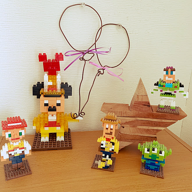 100均 レゴブロック ミッキー ディズニーのある生活 ハンドメイド などのインテリア実例 21 03 26 15 17 29 Roomclip ルームクリップ