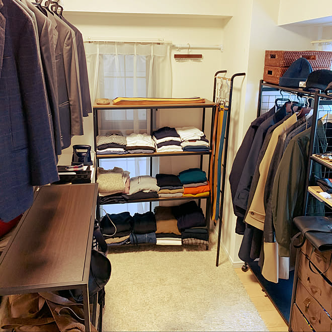 服屋さんイメージ/スーツ収納/服棚/平置き収納/衣装部屋&hellip;などのインテリア実例 20200524 164146