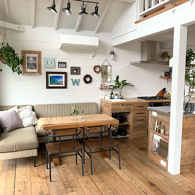 ソファダイニング カフェ風 Crash Gate カフェ風インテリア 古材 などのインテリア実例 19 09 24 10 27 06 Roomclip ルームクリップ